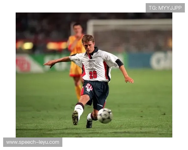 欧洲足坛焦点大战来临豪门转会风云再起年轻球星崭露头角引发关注