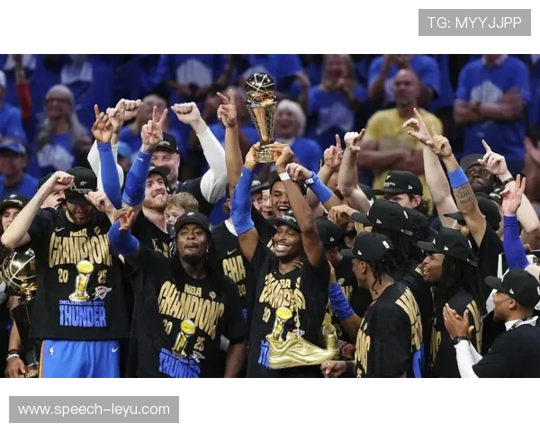 火箭队新赛季展望：年轻球员崭露头角，球队重建之路渐见成效